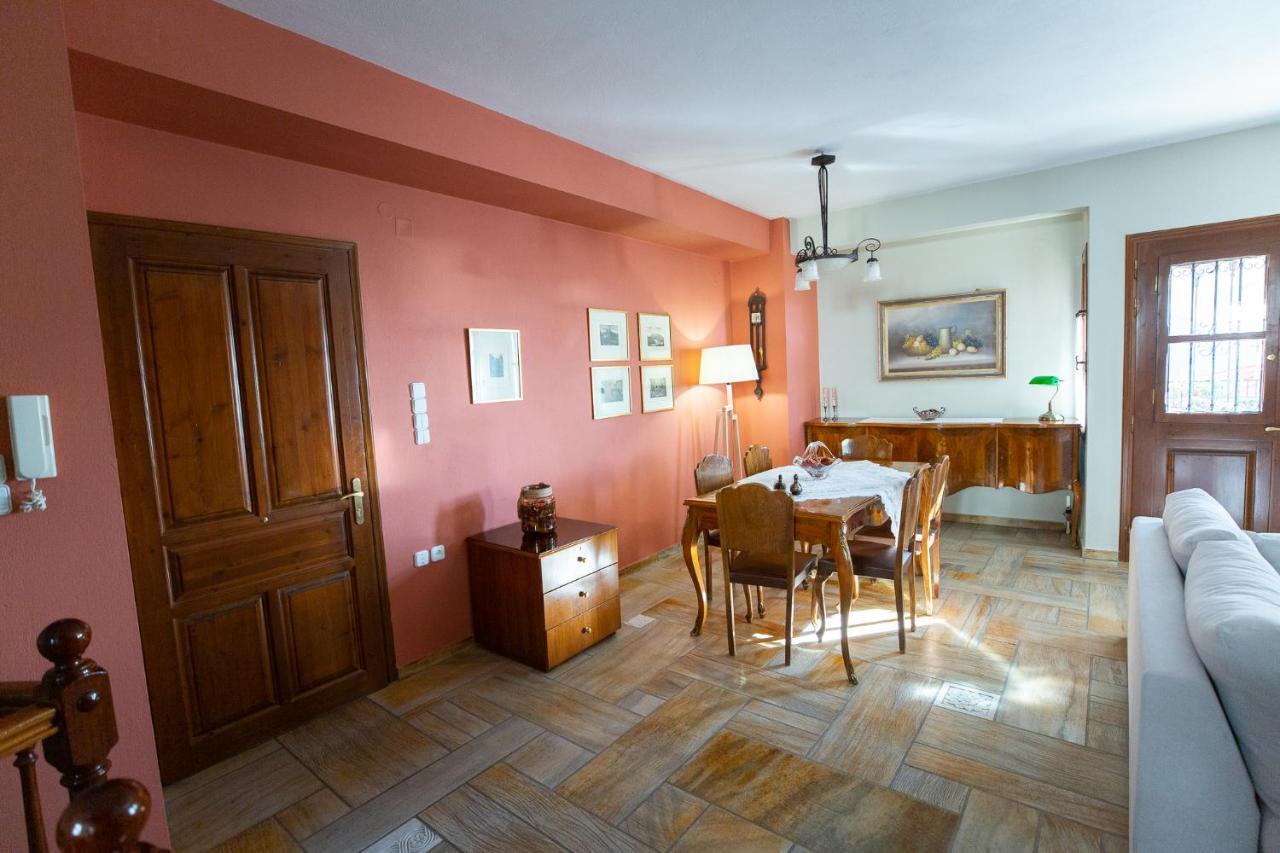 Apartment Kouros Delphi Luaran gambar